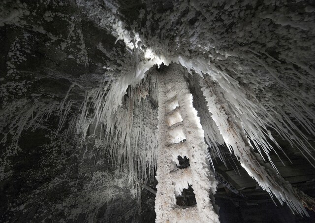 Wieliczka Salt Mine Attracts A Record Breaking 1 5 Million Tourists Wieliczka Salt Mine Attracts A Record Breaking 1 5 Million Tourists