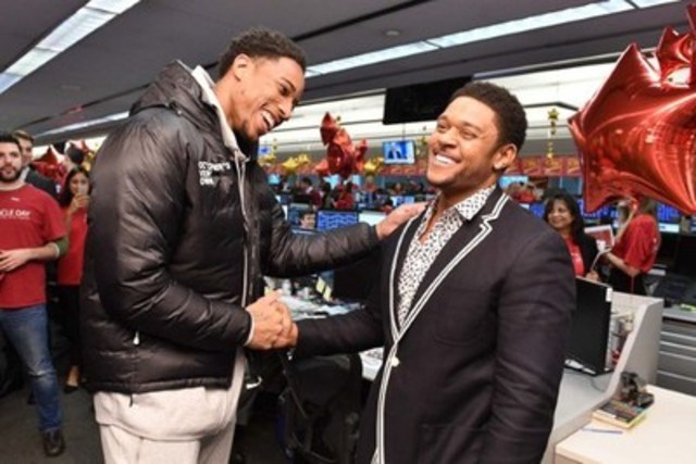DeMar DeRozan and Pooch Hall lend a hand in raising a record $7 million for the 32nd #CIBCMiracleDay. Photo credit: George Pimentel (CNW Group/CIBC)
