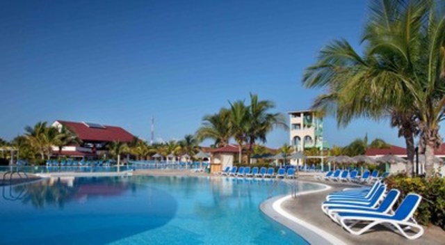 Memories Caribe Beach Resort (CNW Group/Sunwing Vacations)