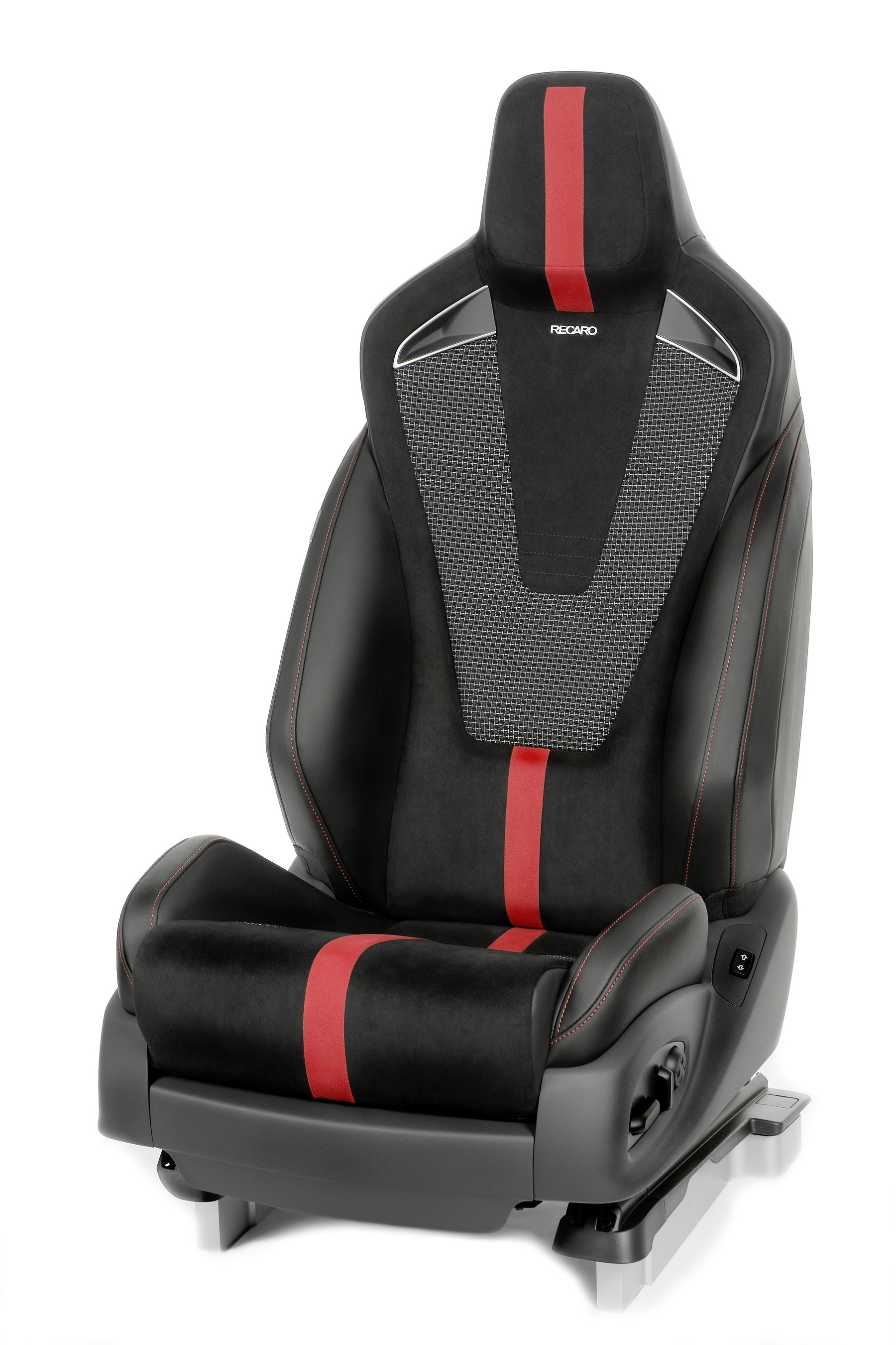 RECARO Automotive Seating presenta tres prototipos de asientos de  rendimiento para todos los segmentos de mercado