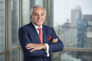 Combate Americas nombra al lider de las industrias financiera y deportiva, Joe Plumeri, como presidente del consejo de directores