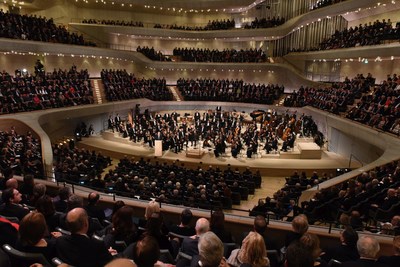 The NDR Elbphilharmonie Orchestra under the direction of its Chief Conductor Thomas Hengelbrock on stage in the Grand Hall during the festivities
CR: Hamburg Musik gGmbH Michael Zapf (PRNewsFoto/Elbphilharmonie Hamburg)