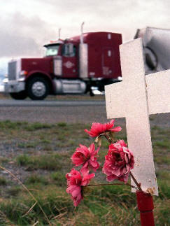 Texas Semi Truck Accident Victims Center Now Urges the Family of an Innocent Person Involved in a Serious Truck Accident on the I-10 in Texas to Call Them for Instant Access to Top Lawyers