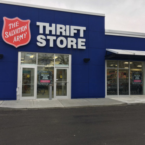 The Salvation Army Thrift Store brings Community Giving to East York with their newest location