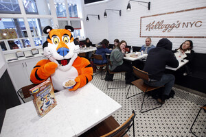 Tony The Tiger® Introduces Fans To New Kellogg's® Cinnamon Frosted Flakes™ In New York