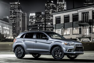 Mitsubishi Debuts 2017 Outlander Sport Limited Edition At Chicago Auto Show