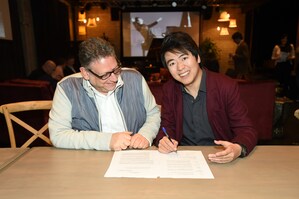 Lang Lang - Pioneering Pianist And Cultural Icon Returns Home To Universal Music Group