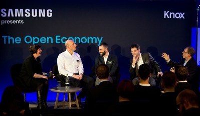 Dr Marie Puybaraud, Roger Enright, Marcos Eguillor and Nick Dawson at Samsung Open Economy Live Debate on 15 Feb 2017 (PRNewsFoto/Samsung)
