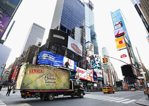 Madame Tussauds And Legendary Pictures Announce An Epic Kong Experience, Times Square Attraction Receives Huge Delivery From Skull Island
