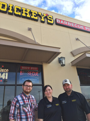 Local Jackson Family Reopens Dickey's Barbecue Pit in Their Hometown