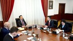 Le Kazakhstan et JUMORE améliorent la coopération transfrontalière en matière de commerce électronique afin de promouvoir l'initiative « Belt and Road »