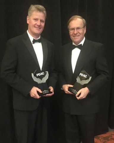 Allan Rodel, left, General Manager of Gahcho Kué Mine, and Patrick Evans, CEO of Mountain Province Diamonds pose with the trophies received after Gahcho Kué was recognized by the Prospectors and Developers Association of Canada's Viola R. MacMillan Award on March 7 in Toronto, ON. The award recognizes industry leadership for development of mineral resources. (CNW Group/De Beers Canada Corporation)