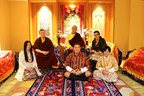 Bureau de S.S. le Karmapa : Sa Sainteté se marie lors d'une cérémonie privée