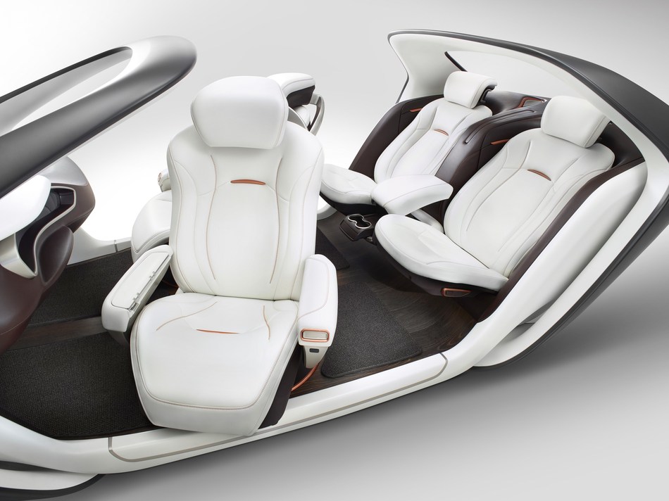 Adient Unveils Updated State-of-the-art Luxury Seating Concept for