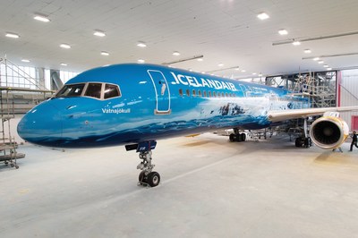 An Icelandair Boeing 757-200 is given a new livery depicting the largest glacial mass in Europe, Vatnajokull glacier in Iceland. The plane joins the airline's transatlantic fleet. Find out more Icelandair.com (PRNewsfoto/Icelandair)