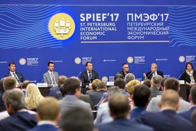 Ulmart Leads Discussion on Benefits and Risks of Internet of Things at SPIEF 2017 (PRNewsfoto/Ulmart)