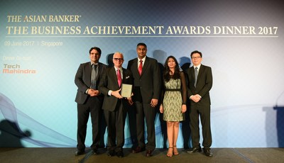 MoneyGram team presenting the Asian Banker Technology Innovation Award