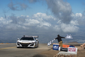 Acura gana dos victorias de clase y establece récord en la Subida de Montaña Internacional de Pikes Peak de 2017