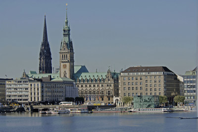 On 7 and 8 July, the Heads of State and Government of the world's leading 20 industrialized and emerging economies and their delegations are meeting in Hamburg, Germany: Cosmopolitan, international, modern and interconnected, steeped in tradition, and experienced: the city of Hamburg is predestined to serve as the host and meeting place for next week's G20 summit (photo: Christian Spahrbier) (PRNewsfoto/Hamburg Marketing GmbH)