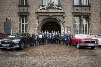 Borgward will expand its market presence by entering the markets of Middle Eastern countries. The associated agreements were signed in Bremen City Hall by representatives of the countries UAE, Bahrain, Kuwait, Qatar, and Iran as well as by the CEO of Borgward Group AG, Ulrich Walker. The city of Bremen has played a major role in the automaker's history, because the company founder, Carl F.W. Borgward, manufactured more than one million vehicles here until 1961. (PRNewsfoto/Borgward Group AG)