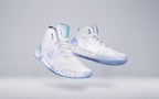 La marque chinoise d'articles de sport PEAK lance les premières chaussures de basket-ball au monde imprimées en 3D