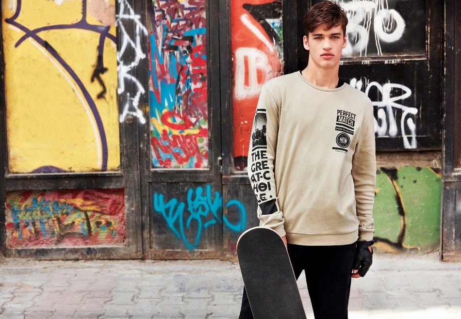 Lc waikiki kenya picture