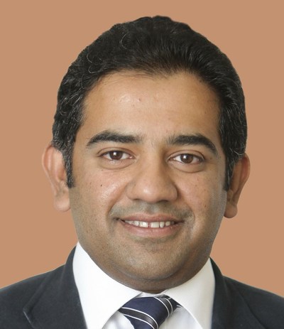 Dr. Muhammad Irfan Khan, Consultant Ophthalmologist Specialist in Paediatrics, Strabismus and Cataract, Moorfields Eye Hospital Dubai (PRNewsfoto/Moorfields Eye Hospital Dubai)