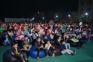 Rustomjee Hosts First-ever Open Air Movie Screening in Thane