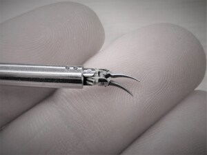 Miniaturisierte chirurgische Roboterinstrumente erweitern die Möglichkeiten chirurgischer Eingriffe