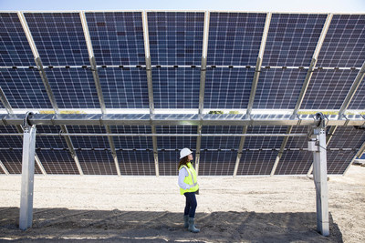 NX Gemini two-in-portrait smart solar tracker.