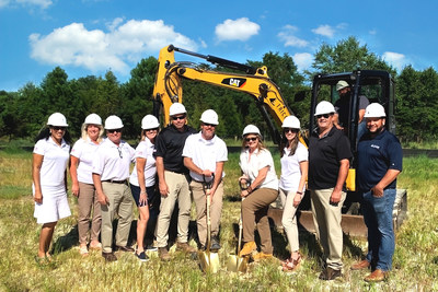 K. Hovnanian's® Four Seasons at Kent Island team members recently celebrated the groundbreaking of new 55+ luxury elevator condominiums, now pre-selling and set to open in early 2020. The community, located in Chester, MD, offers an unparalleled 55+ active resort lifestyle and has been widely well-received since opening its doors in late 2018.