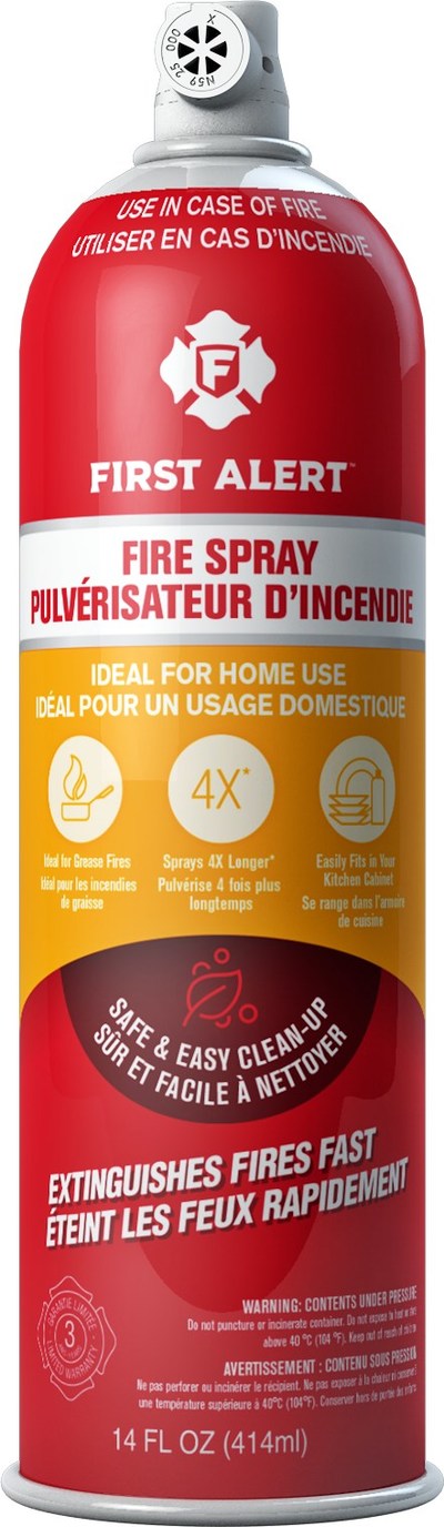 Offert en format de bombe aérosol simple et légère, First Alert Fire Spray est conçu pour les consommateurs recherchant un produit plus facile à manipuler lors d’un incendie qu’un extincteur traditionnel. (PRNewsfoto/First Alert)