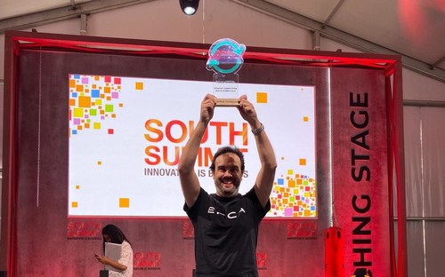 Diego Paramo, EPICAS's Executive Vicepresident is holding the award at South Summit in Madrid, 2019.