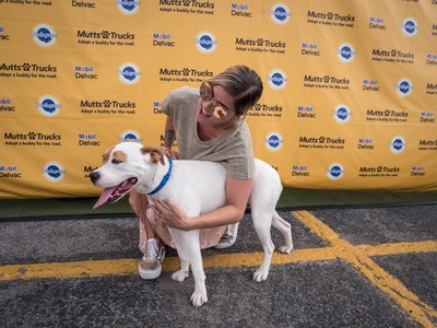 Cassadee Pope helps kick off the Mutts4Trucks program with the Mobil Delvac and PEDIGREE brands in Nashville, TN.