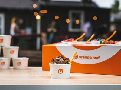 The Pop-Up Party Box brings the self-serve froyo experience to any occasion.