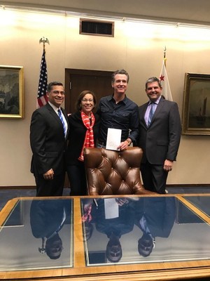 Governor Newsom signs AB 824 into law, banning “pay-to-delay” agreements between brand-name and generic drug companies, which have kept low-cost generic medications off the market. (Left to Right) Attorney General Becerra, AARP Associate State Director Blanca Castro, Governor Newsom, and Assemblymember Jim Wood.