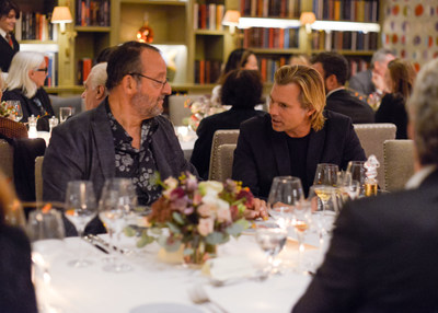 Jean Reno e Ludovic du Plessis no lançamento do "The Broken Butterfly" dirigido em 1919 e restaurado 100 anos depois, em 2019 pela The Film Foundation e pelo conhaque LOUIS XIII (PRNewsfoto/LOUIS XIII Cognac)