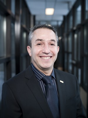 Karim Zaghib, chercheur et directeur gnral du Centre d'excellence en lectrification des transports et en stockage d'nergie d'Hydro-Qubec (Groupe CNW/Hydro-Qubec)