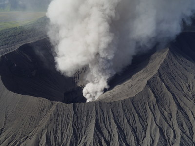 Volcanoes: The Fires of Creation opens on the IMAX Dome screen at the Ontario Science Centre on October 13, 2019. (CNW Group/Ontario Science Centre)