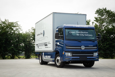 El camión e-Delivery de VWCO con batería CATL en su interior. (PRNewsfoto/CATL)
