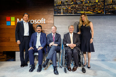 Left to Right: Ricardo Mora, CEO of Technology-Hub; Chihuahua Governor Javier Corral; Microsoft President, Brad Smith; Governor of the State of Texas, Greg Abbott; and Secretary of Innovation and Economic Development for the State of Chihuahua, Alejandra De La Vega