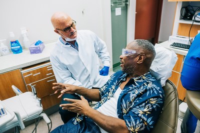 A volunteer dentist treats one of the more than 3,000 individuals served by Ben Massell Dental Clinic in Atlanta annually. The clinic is a service of Jewish Family & Career Services of Atlanta and is a national model for comprehensive, quality dental care available at no cost to those that qualify, and who cannot otherwise access care.