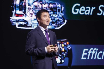 Edward Deng, President of Huawei's Wireless Solution, unveiled Huawei's latest 5G full-series solution