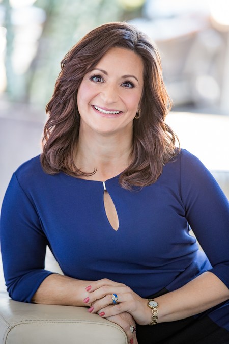 Scottsdale Az Organizing Guru Danielle Wurth Ignites Her Readers