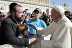 The Pope to the CEO of Rachashei Lev: "Pray in Jerusalem for me and for all the Children of the World"