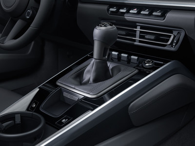 Seven-speed manual transmission option at no extra charge for 911 Carrera S and 911 Carrera 4S.