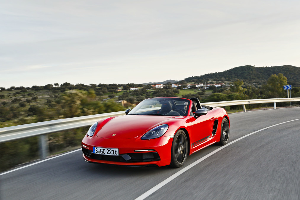 The 2020 Porsche 718 Boxster T And 718 Cayman T