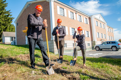 NYCM Insurance's Strategic Planning Committee breaks ground on the company's newest addition.