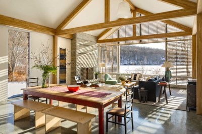 The Clinton Corners Porch House by Lake|Flato Architects was built using panelized construction. Bensonwood constructed the prefab timber frame and the thermally complete  building shell off-site in the Tektoniks facilities. Photo: Chris Cooper