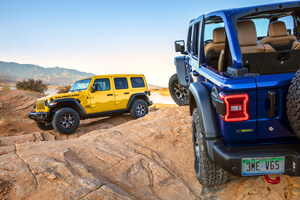 New 2020 Jeep® Wrangler EcoDiesel: Ultimate Fuel Efficiency and Driving Range, With 442 lb.-ft. of Torque for Improved Performance